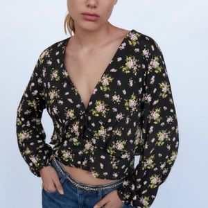 Zara floral print crop top.